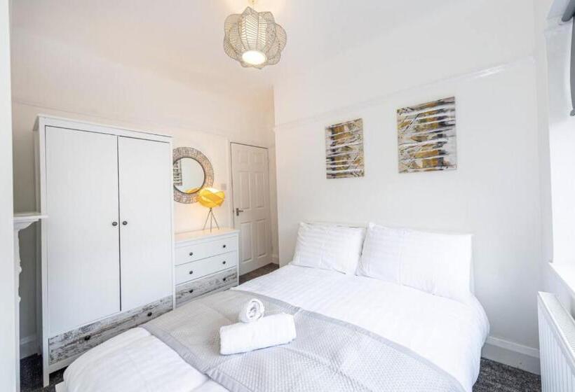 خانه 4 خوابه, Liverpool Townhouse