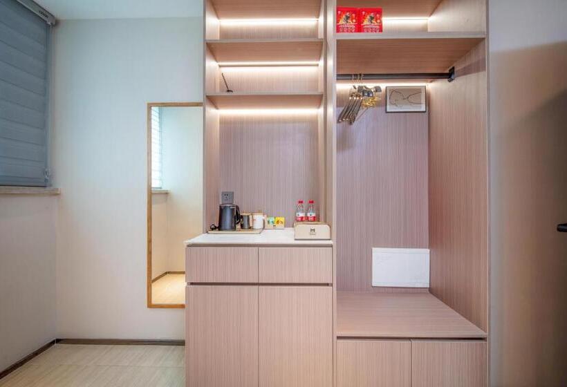 سوییت, Hefei Tom