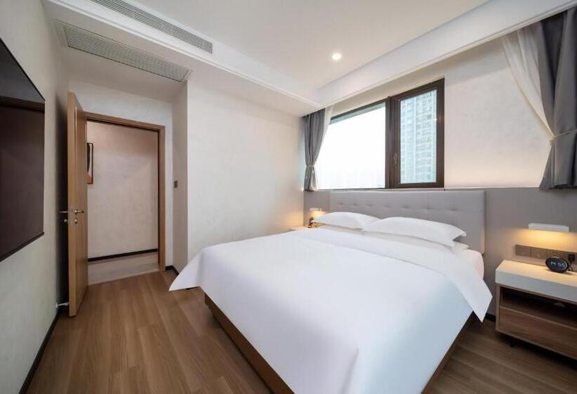 سوییت, Hefei Tom