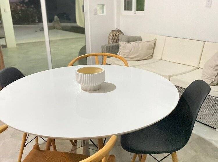 اتاق استاندارد, Bungalows Punta Conejo