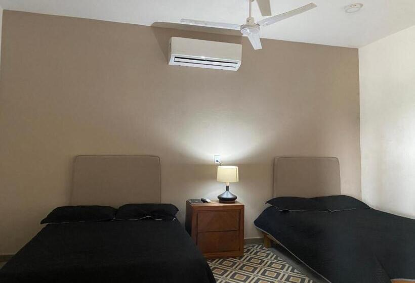 اتاق استاندارد, Bungalows Punta Conejo