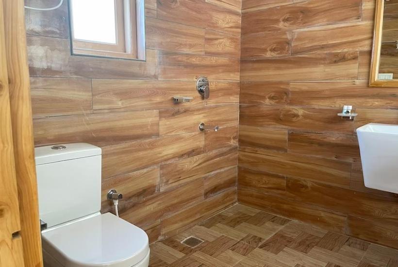 اتاق استاندارد با تخت بزرگ, Elegance Retreat Manali Luxury Boutique Stay