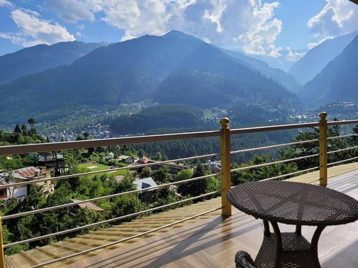 اتاق استاندارد با بالکن, Elegance Retreat Manali Luxury Boutique Stay