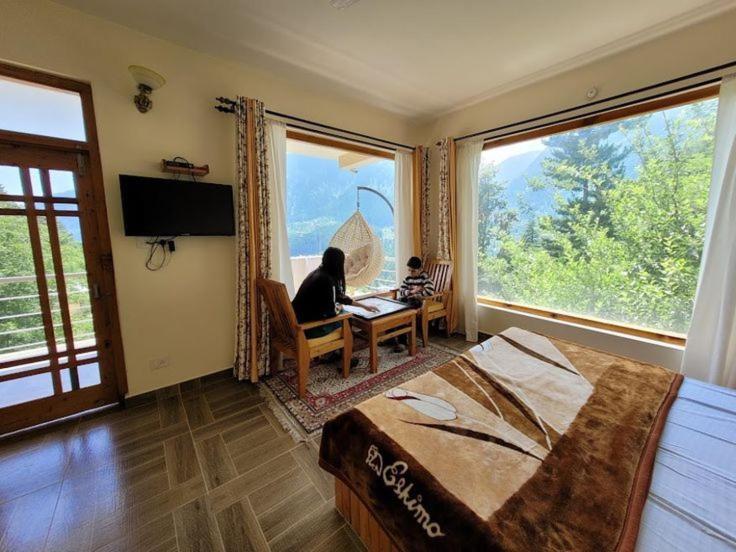 اتاق استاندارد با بالکن, Elegance Retreat Manali Luxury Boutique Stay