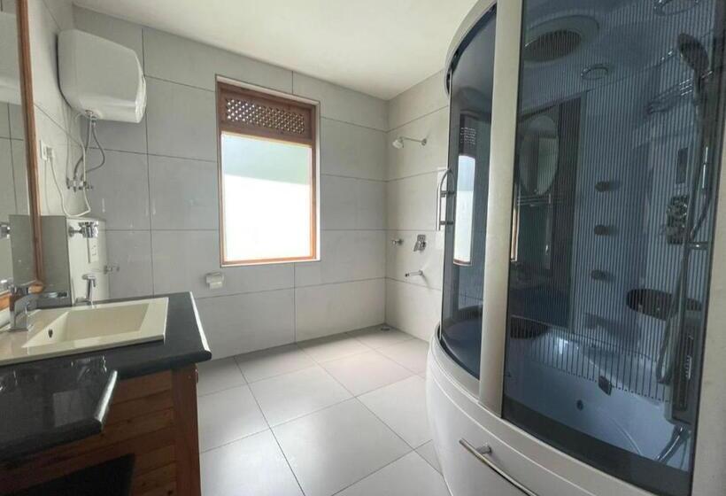اتاق استاندارد با بالکن, Elegance Retreat Manali Luxury Boutique Stay