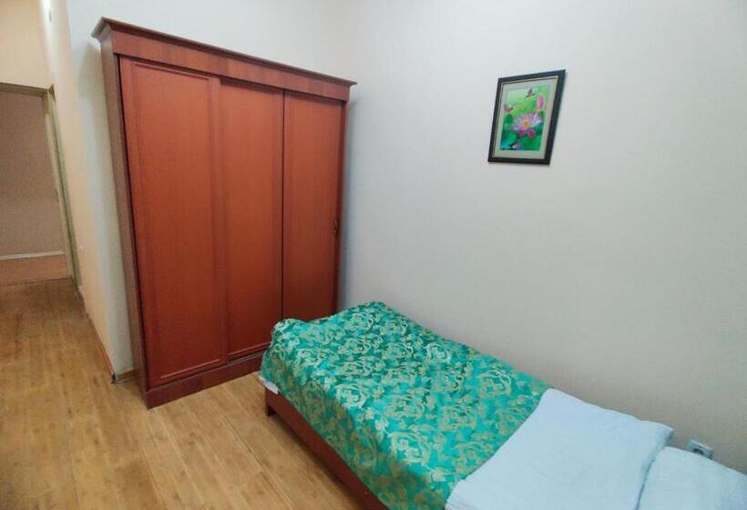 اتاق استاندارد یک نفره, Zavq