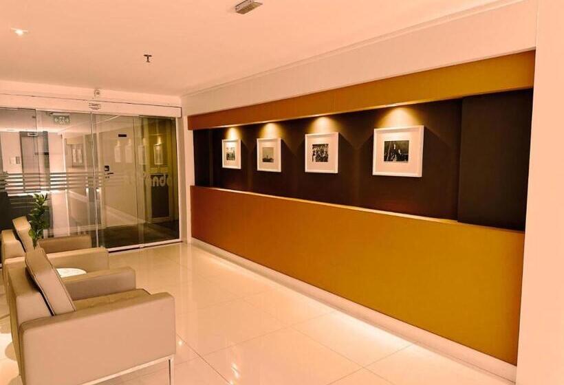 آپارتمان 1 خوابه با بالکن, Kubitschek Plaza Hotel   Flat Particular