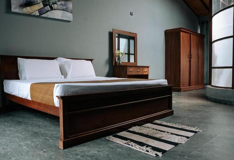 اتاق لوکس با بالکن, Amanzi Residence