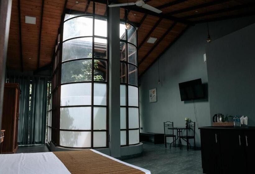 اتاق لوکس با بالکن, Amanzi Residence