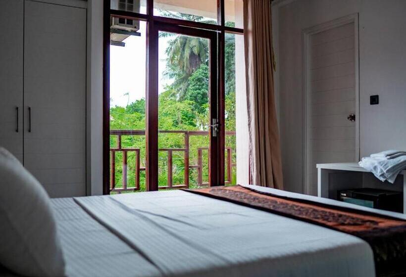 اتاق لوکس با چشم‌انداز دریا, Silver Oasis Maldives