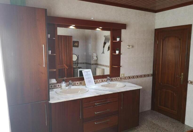 اتاق استاندارد با سرویس بهداشتی مشترک, Vivienda El Timón