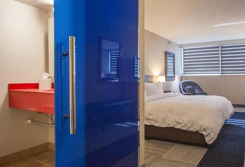 Deluxe Suite King Bed, Rapid City Hotel Luxury Private Suites