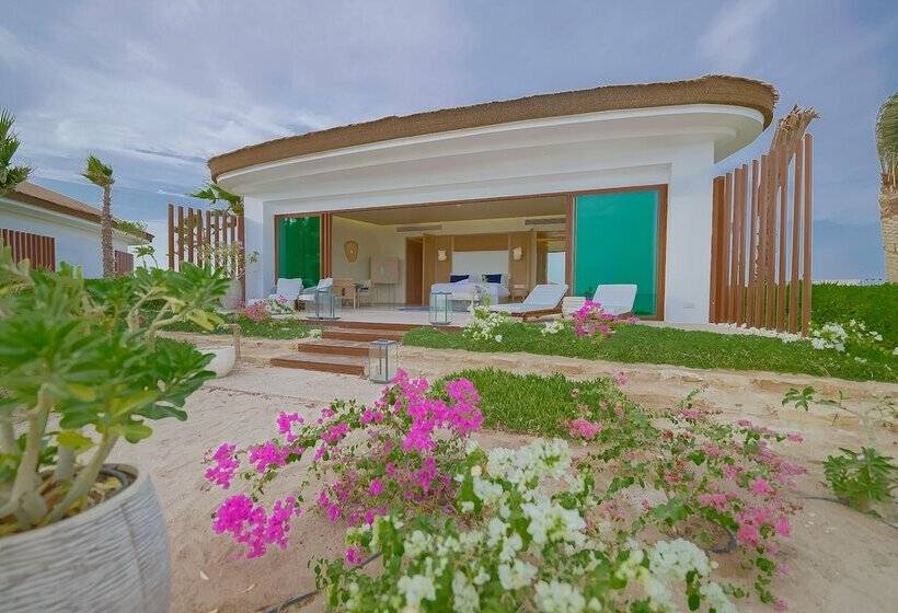 بانگلوی استاندارد, Tawila Island Resort