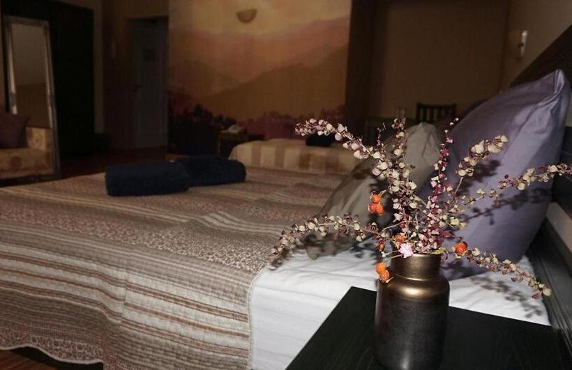 اتاق کلاسیک سه تخته, хотел стиляна/hotel Stilyana