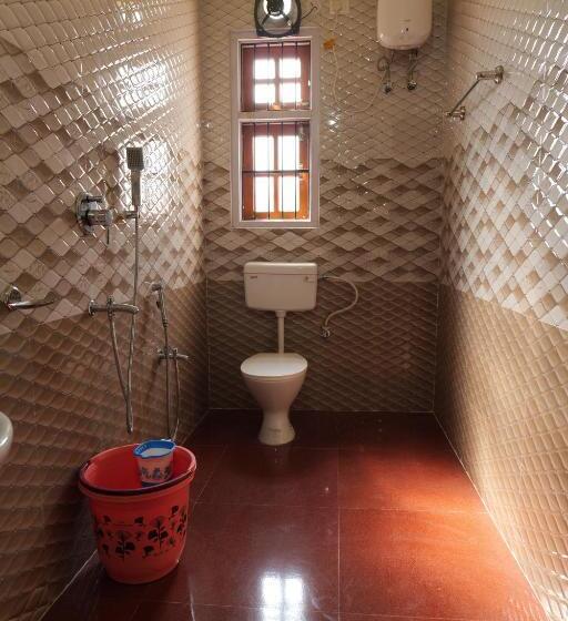 Апартаменты 2 Спальни, The Transit Stay Guwati