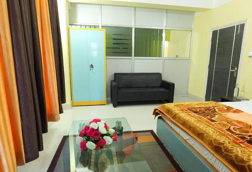 Апартаменты 2 Спальни, The Transit Stay Guwati