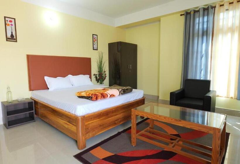 Апартаменты 2 Спальни, The Transit Stay Guwati