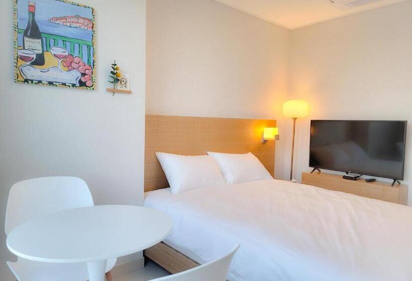 اتاق استاندارد, Dahlbit Stay