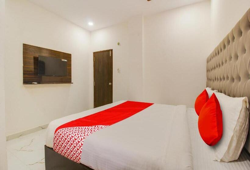 اتاق استاندارد, Super Oyo Sai Ganesh Residency