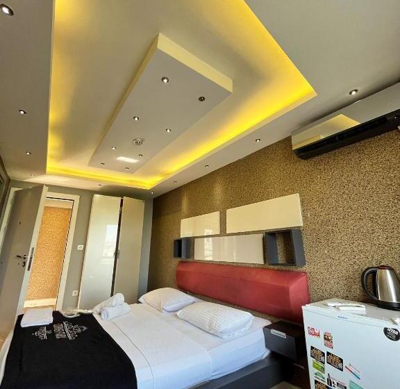 سوییت, The Sisli Luxury Corner Suit