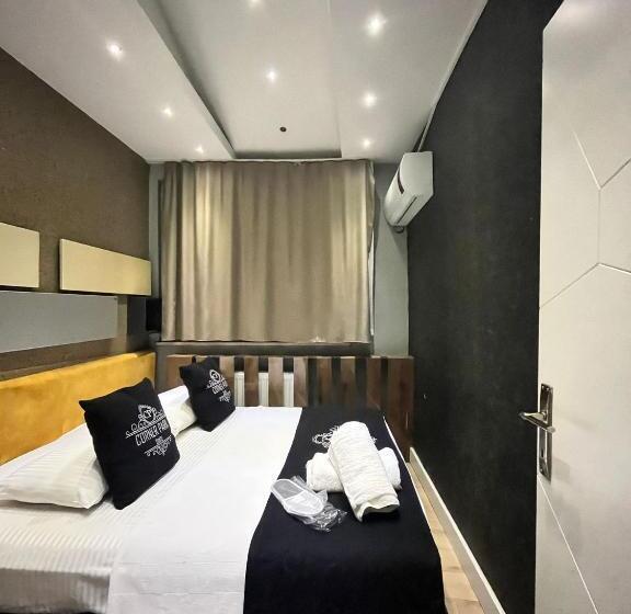 3 Bedroom Suite, The Sisli Luxury Corner Suit