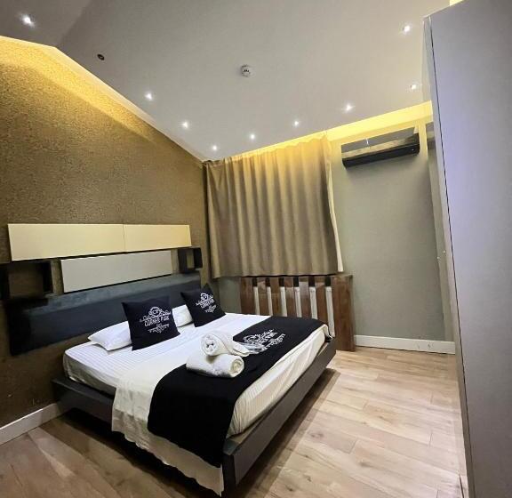 3 Bedroom Suite, The Sisli Luxury Corner Suit