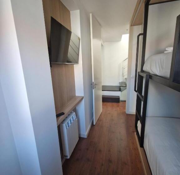 اتاق استاندارد با سرویس بهداشتی مشترک, Tukaza Guesthouse By Geyra
