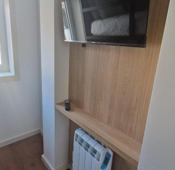 اتاق استاندارد با سرویس بهداشتی مشترک, Tukaza Guesthouse By Geyra
