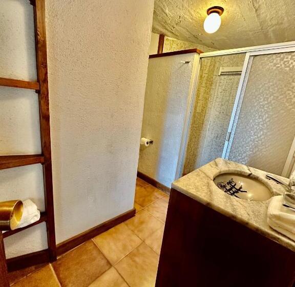 1 Bedroom Apartment Lake View, Vive En Un Castillo En Valle De Bravo