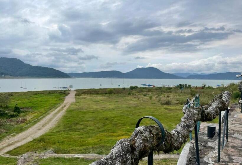 1 Bedroom Apartment Lake View, Vive En Un Castillo En Valle De Bravo