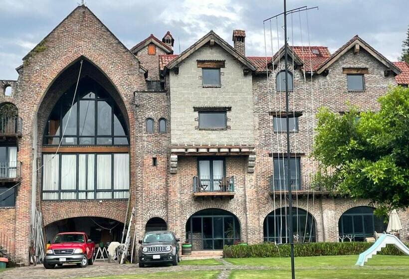 1 Bedroom Apartment Lake View, Vive En Un Castillo En Valle De Bravo