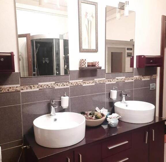 اتاق استاندارد, B&b Santa Chiara