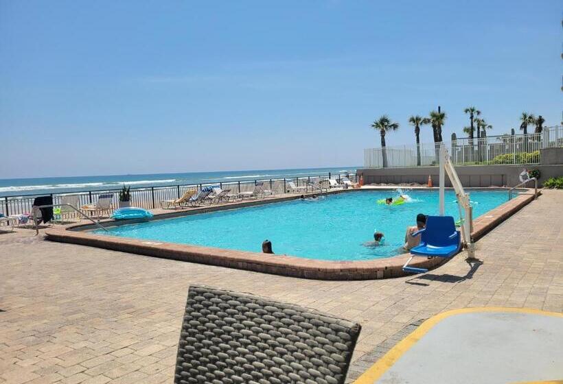 استودیوی استاندارد با چشم‌انداز دریا, Beautiful Oceanview Condo With 75 Inch Tv