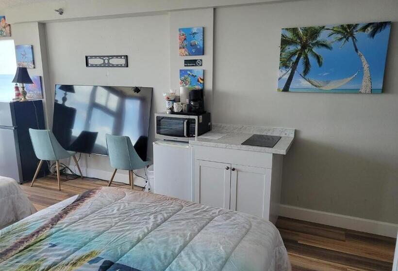 استودیوی استاندارد با چشم‌انداز دریا, Beautiful Oceanview Condo With 75 Inch Tv