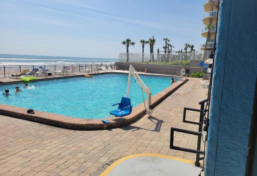 استودیوی استاندارد با چشم‌انداز دریا, Beautiful Oceanview Condo With 75 Inch Tv