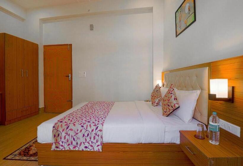 标准间, Franklein Suites At Delhi Airport