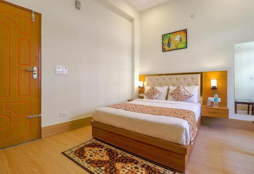 标准间, Franklein Suites At Delhi Airport