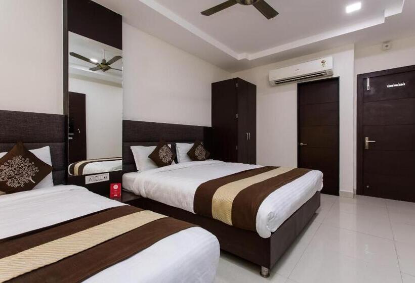 三人经典房间, Franklein Suites At Delhi Airport