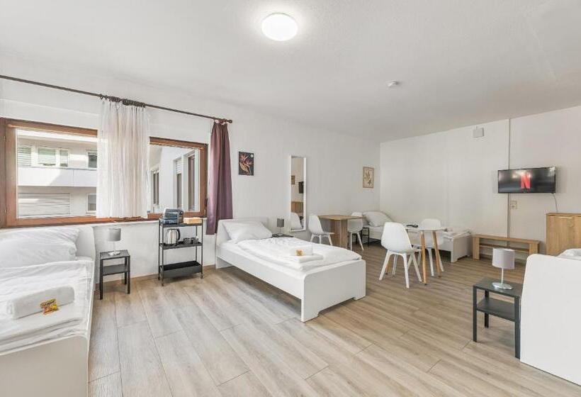 استودیوی استاندارد, Home2stay Apartmenthaus Heilbronn City Kitchen Parking Highspeed Wifi Washroom
