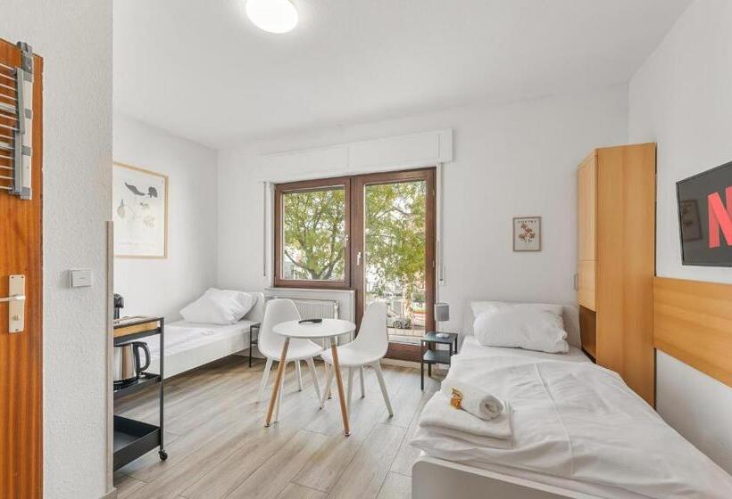 اتاق استاندارد با بالکن, Home2stay Apartmenthaus Heilbronn City Kitchen Parking Highspeed Wifi Washroom