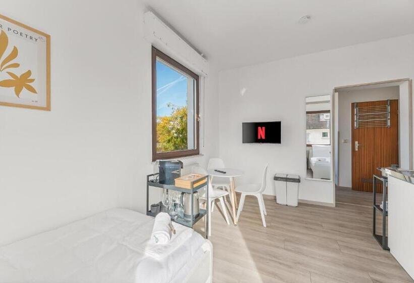 استودیوی استاندارد, Home2stay Apartmenthaus Heilbronn City Kitchen Parking Highspeed Wifi Washroom