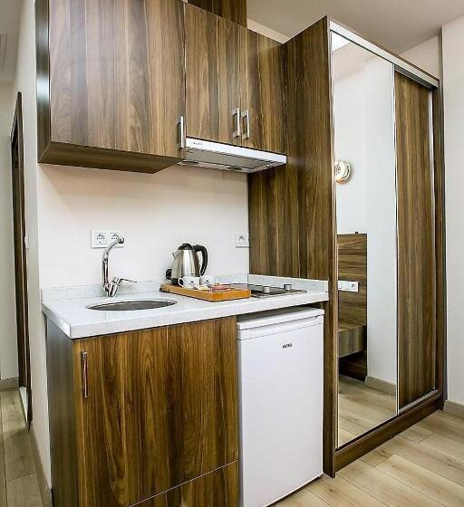 سوییت, Babil Residence & Suites