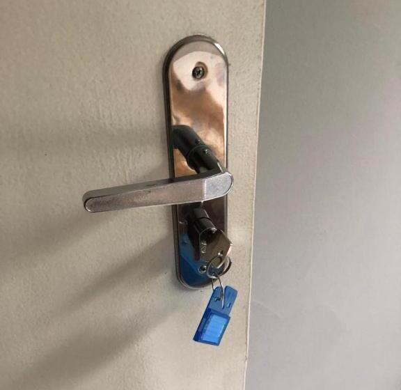 اتاق استاندارد با سرویس بهداشتی مشترک, Hostel E Pousada Londrina Rodoviária Centro Quartos Individuais Com Chave E Wi Fi