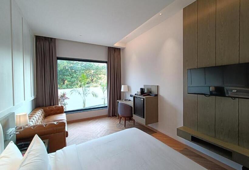 سوییت, Rosastays Hisar Florence