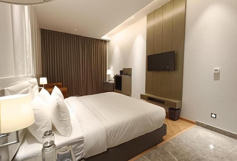 سوییت, Rosastays Hisar Florence