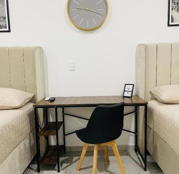 اتاق استاندارد با 2 تخت دوبل, Indomus Rooms