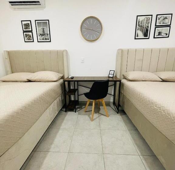 اتاق استاندارد با 2 تخت دوبل, Indomus Rooms