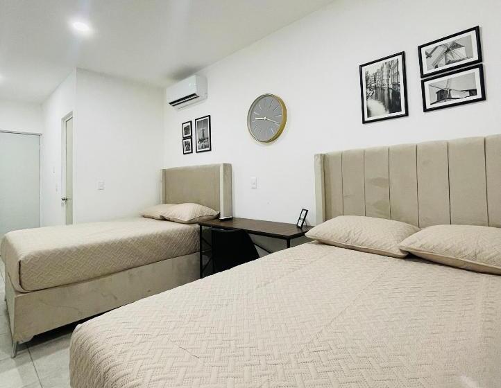 اتاق استاندارد با 2 تخت دوبل, Indomus Rooms