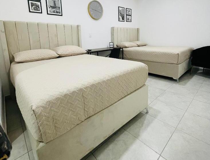 اتاق استاندارد با 2 تخت دوبل, Indomus Rooms