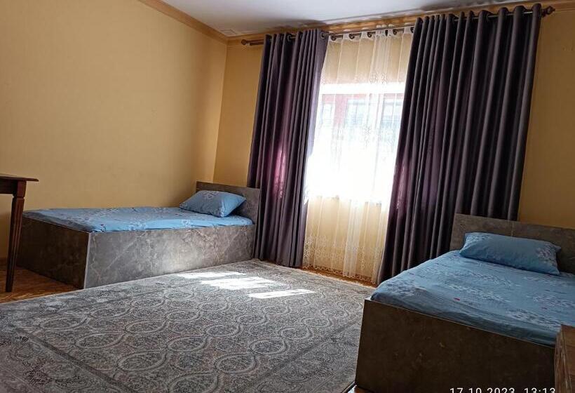 اتاق استاندارد, Injir Hostel
